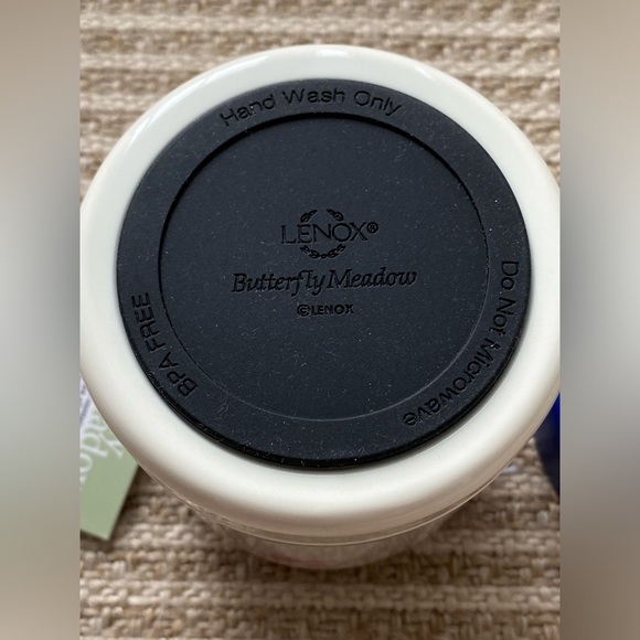 Lenox Butterfly Meadow Insulated Food Container - Picture 13 of 13